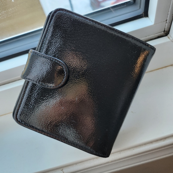 Vintage Chanel wallet - Picture 2 of 11